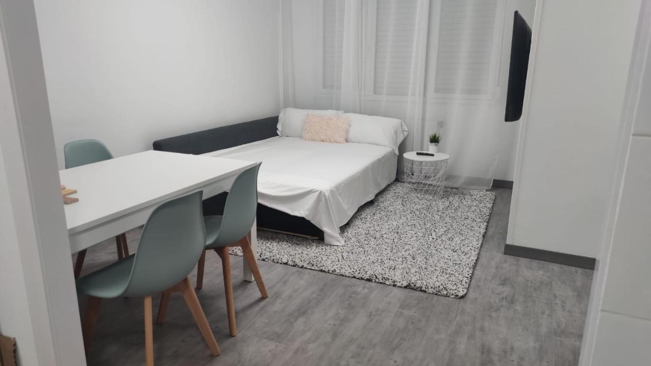 Casa Gascona Con Parking, Wifi Y Netflix Gratis!! By Delabra Apartments Oviedo Exterior foto