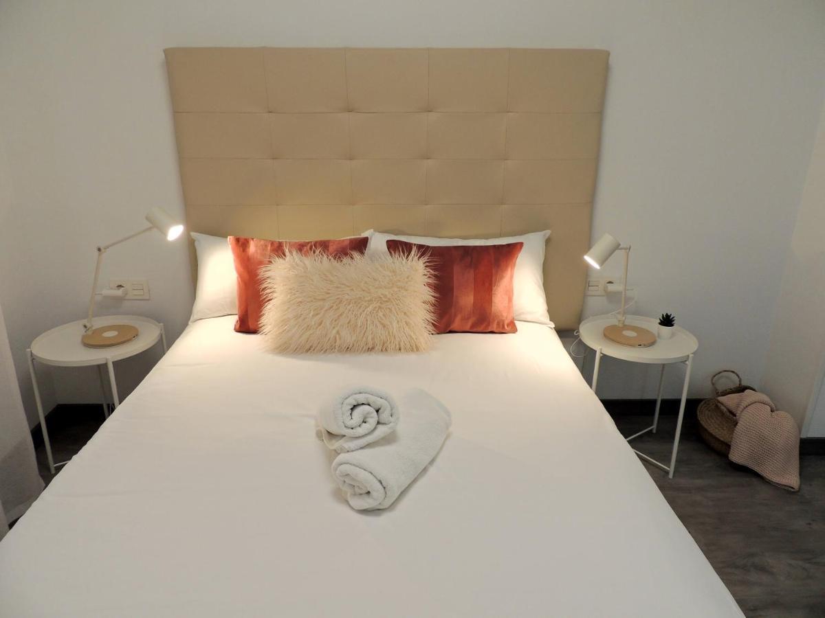 Casa Gascona Con Parking, Wifi Y Netflix Gratis!! By Delabra Apartments Oviedo Exterior foto